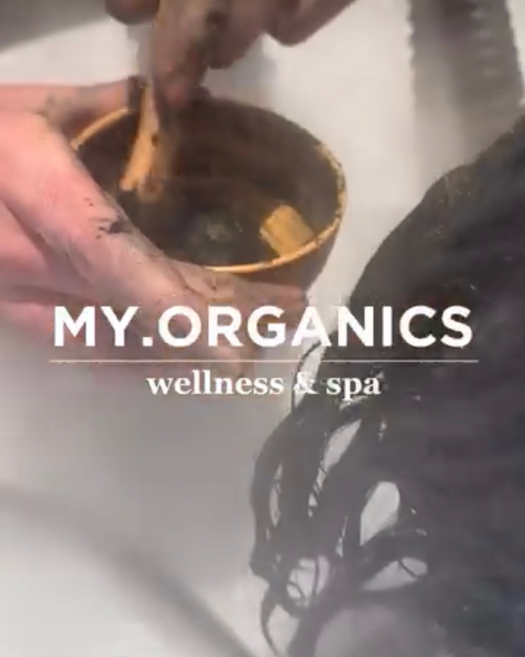 SaloS - Professional Salon Service